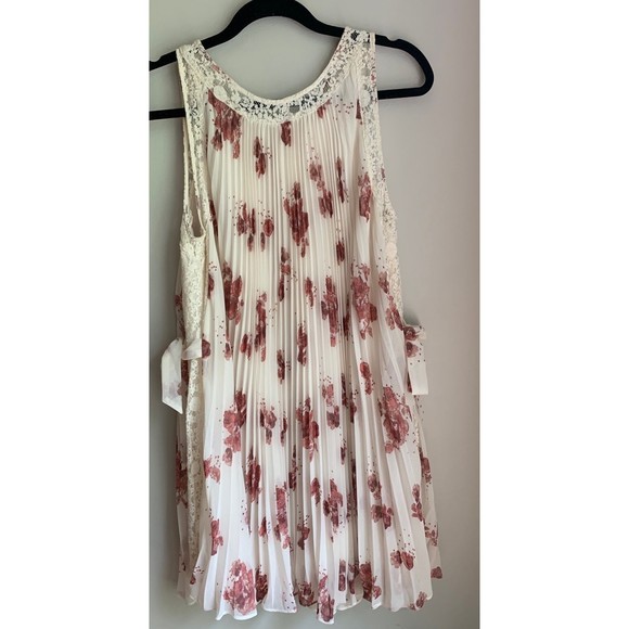 Free People Floral Accordion Dress - Picture 5 of 7